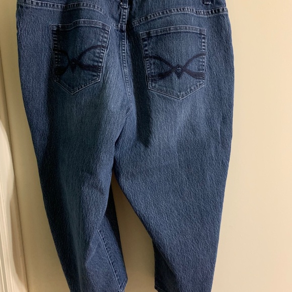 Denim Capris - Picture 2 of 3